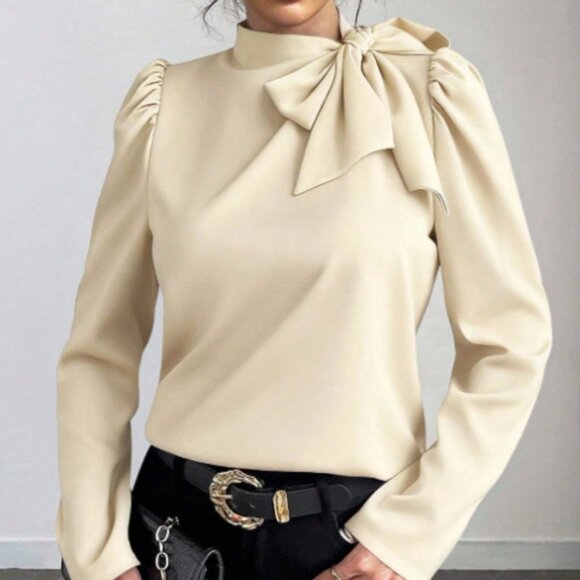 Tops - Bow-Tie Long Sleeve Blouse